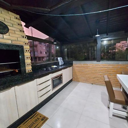 Apartamento 12 - Bombinhas - 200 Metros Da Praia Dış mekan fotoğraf