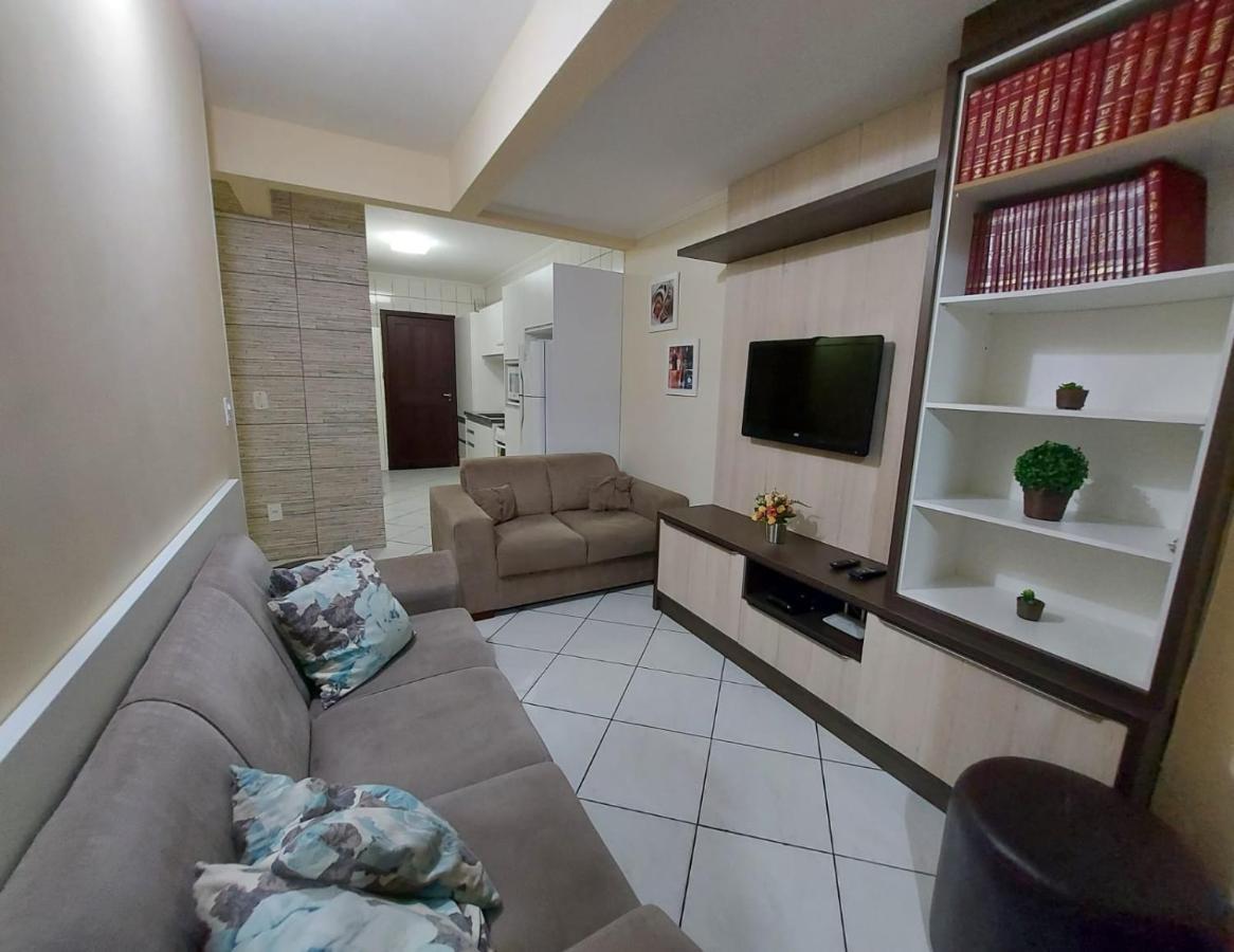 Apartamento 12 - Bombinhas - 200 Metros Da Praia Dış mekan fotoğraf
