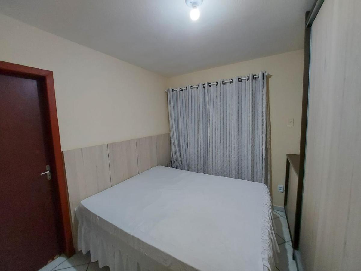 Apartamento 12 - Bombinhas - 200 Metros Da Praia Dış mekan fotoğraf