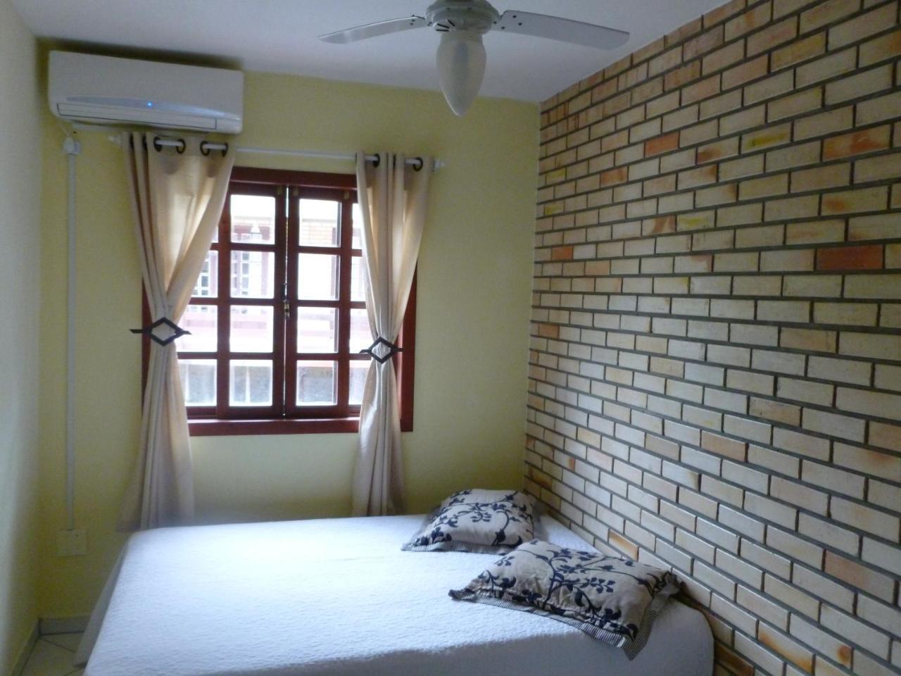 Apartamento 12 - Bombinhas - 200 Metros Da Praia Dış mekan fotoğraf